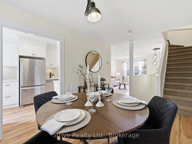 33 1718 John Street, Thornhill | For Sale @ $718,800 | Condos. Ca