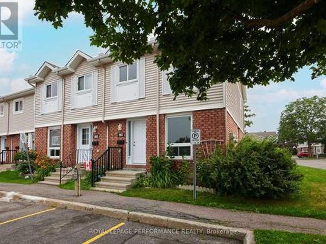 33 1907 Colorado Lane, Ottawa, ON, K1C 6V4 townhouse for sale | Listing ID X13565 | Royal LePage
