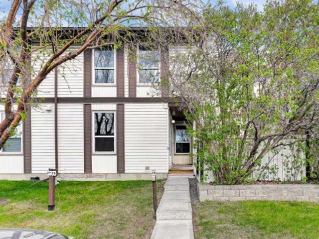 33 320 Street Ne, Calgary, AB, T1Y 4K8 townhouse for sale | Listing ID A2312 | Royal LePage