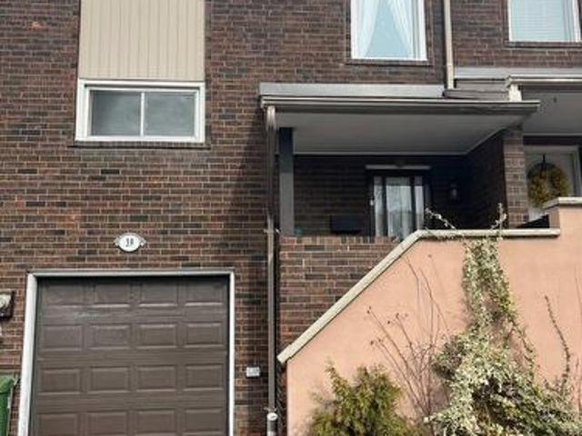 33 39 Permfield Path, Toronto, ON, M9C 4Y5 townhouse for sale | Listing ID W12018 | Royal LePage
