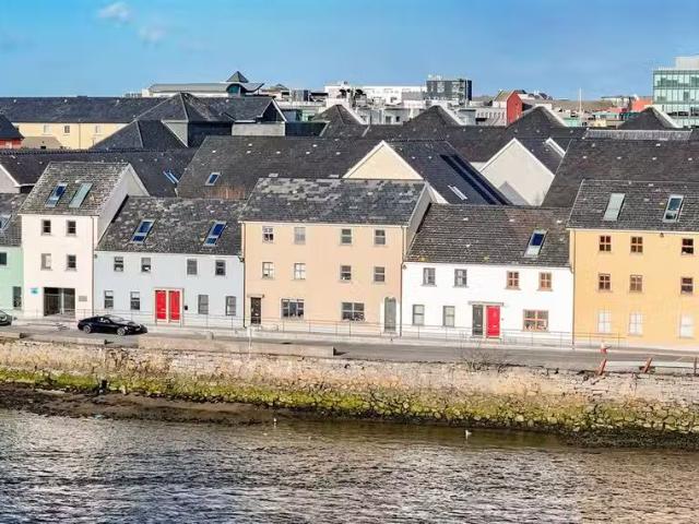 33 The Long Walk, Galway City Centre
