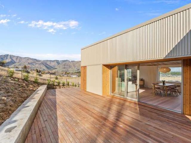 33 Tomtit Crescent, Lake Hawea, Wanaka