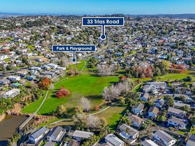 33 Trias Road, Totara Vale, North Shore City