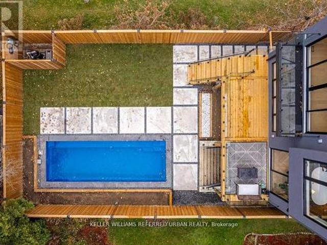 33 Twelfth Street, Toronto, ON, M8V 3G8 house for sale | Listing ID W13490 | Royal LePage