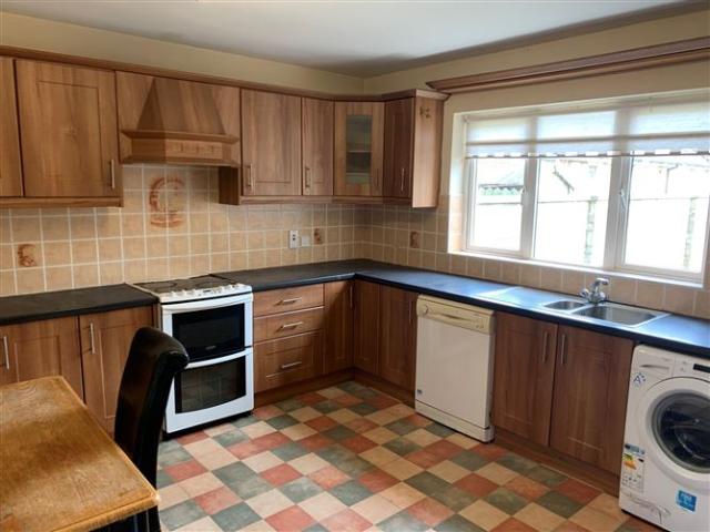 33 Tuarinn Alainn, Castlemartyr, Co. Cork Sherry FitzGerald O'Donovan Midleton 4908 MyHome. Ie Residential