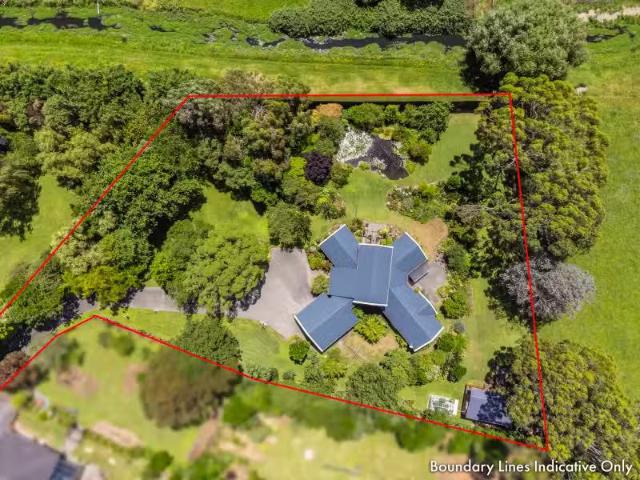 33 Wood Leigh, Paraparaumu Beach, Kapiti Coast