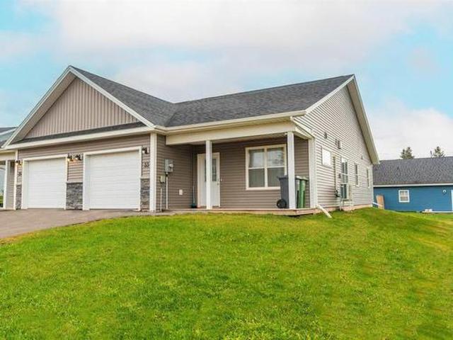 33 Aidan Street, Charlottetown, PE, C1E 3P9 house for sale | Listing ID 202614 | Royal LePage