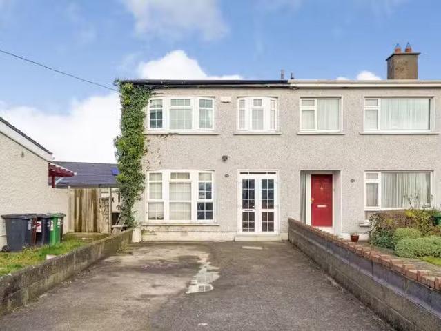 33 Alderwood Green, D24 P9C9, Tallaght, Dublin 24 is for sale