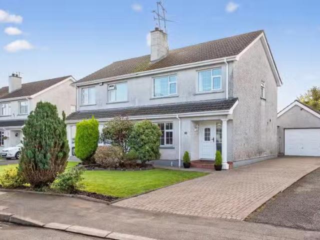 33 Beechwood Avenue