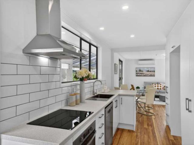 33 Boakes Road, Mount Wellington, Auckland City
