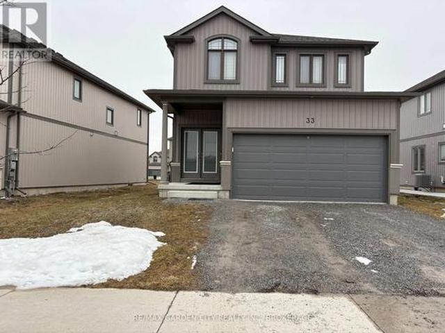 33 Bounty Avenue, Thorold Rolling Meadows, ON, L2V 0H3 house for sale | Listing ID X13621 | Royal LePage