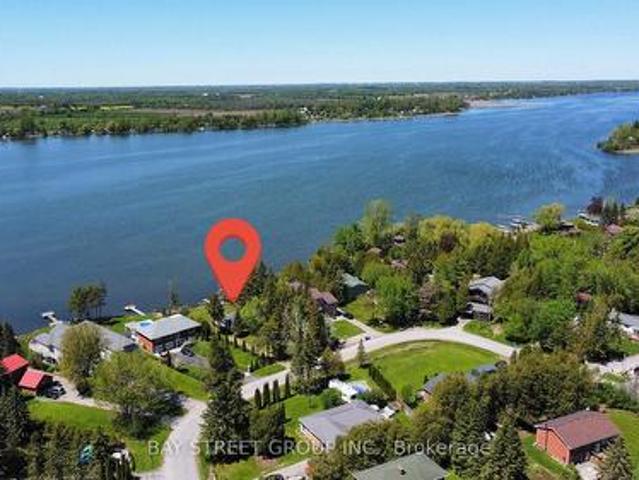 33 Cedar Crescent, Kawartha Lakes, ON, L0B 1K0 house for sale | Listing ID X13173 | Royal LePage