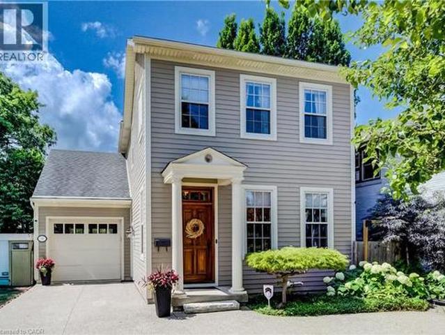 33 Cherry Street, St. Catharines, ON, L2R 5M5 house for sale | Listing ID 40849 | Royal LePage