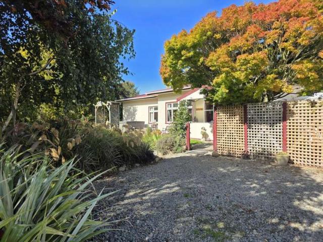 33 Devils Bridge Road, Weston, Waitaki