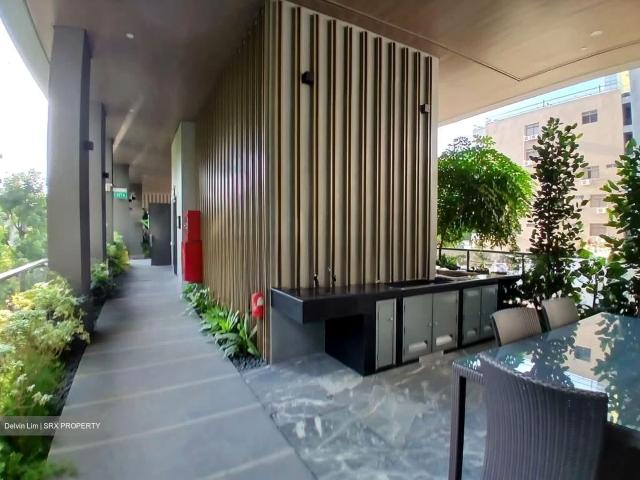 33 Devonshire D9, Apartment