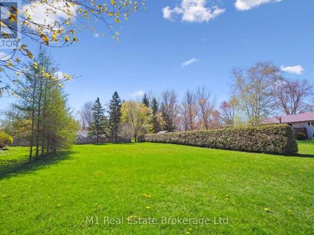 33 Geddes Street W, Minto, ON, N0G 1M0 vacant land for sale | Listing ID X13472 | Royal LePage