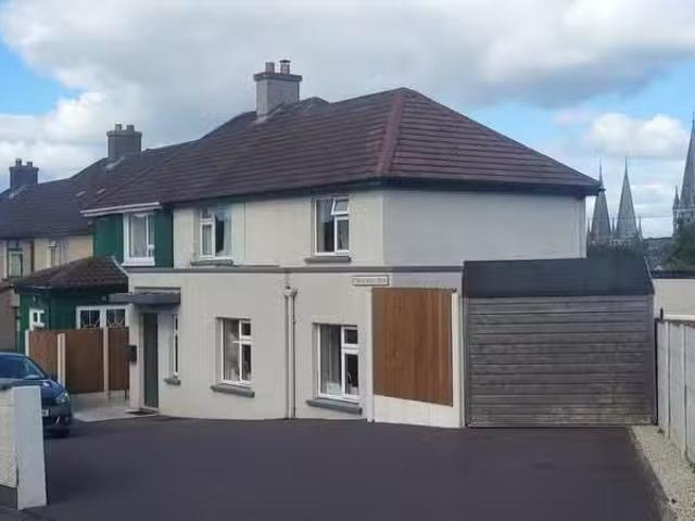33 Greenmount Crescent, Greenmount, The Lough, Co. Cork, T12KN.