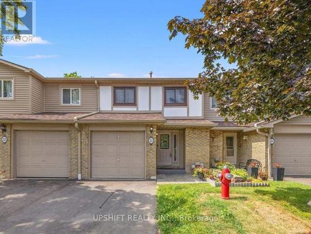 33 Greenwich Circle, Brampton, ON, L6S 2E6 townhouse for lease | Listing ID W12258 | Royal LePage