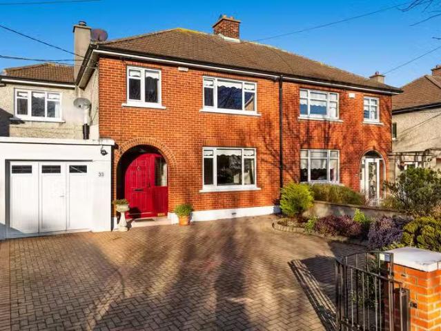 33 Kincora Grove, Clontarf, Dublin 3, D03H738 is for sale
