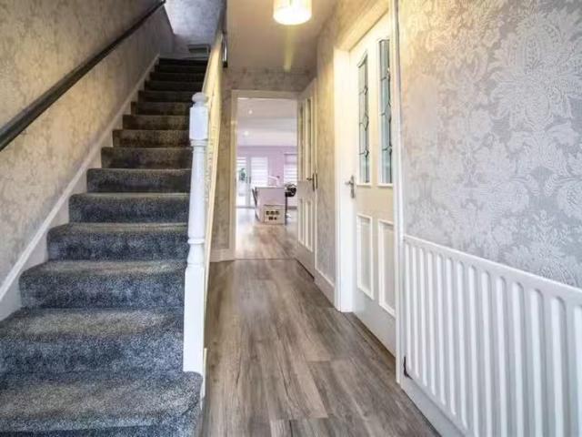 33 Kilmore Drive, Kilmore, Dublin 5, County Dublin, D05 A327