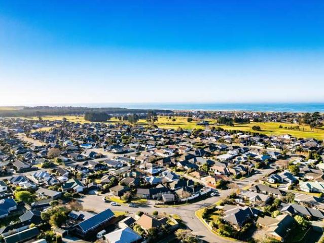 33 Kirsten Place, Parklands, Christchurch City