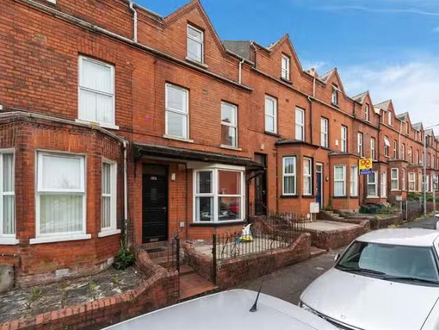 33 Landseer Street