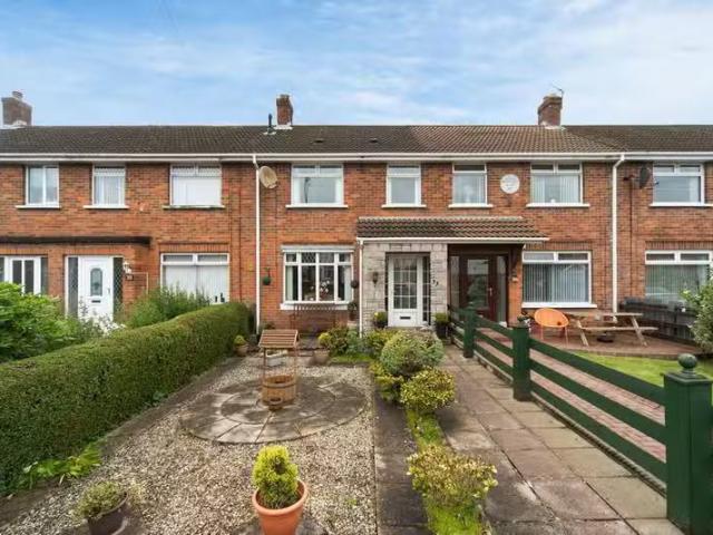 33 Larkfield Road