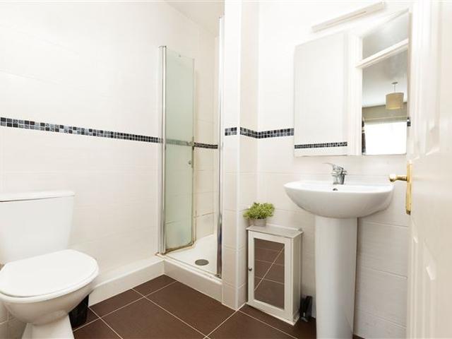 33 Limelawn Rise, Clonsilla, Dublin 15, Dublin Murphy Mullan Estate Agents Castleknock/Dublin 7 4907 MyHome. Ie Residential