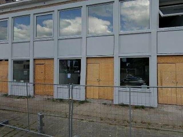 33 m2 office space for rent in Breda