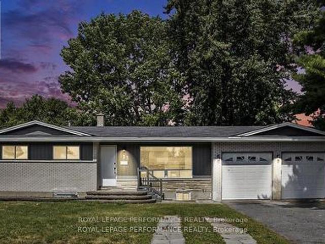 33 Majestic Drive N, Ottawa, ON, K2G 1C6 house for sale | Listing ID X13704 | Royal LePage