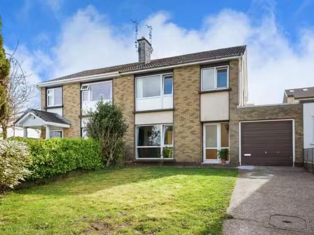 33 Maurland, Lower Kilmoney Rd, Carrigaline, Co. Cork, P43PN81.