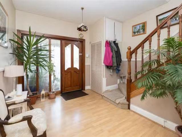 33 New Road, Clondalkin, Dublin 22, D22 VX60