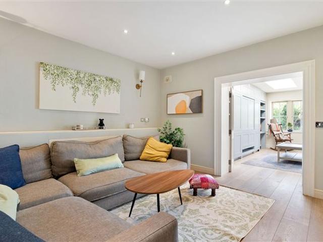 33 North Avenue, Mount Merrion, County Dublin Mullery O Gara Estate Agents 4936 MyHome. Ie Residential