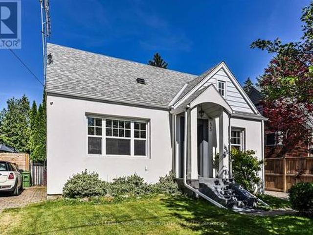 33 Plaxton Drive, Toronto, ON, M4B 2P6 house for sale | Listing ID E13422 | Royal LePage