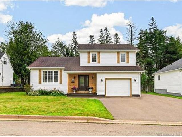 33 Robichaud Crt, Dieppe, NB, E1A 7E4 house for sale | Listing ID NB144810 | Royal LePage