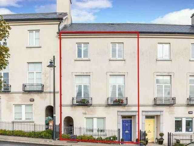 33 Robswall Crescent Malahide Co Dublin
