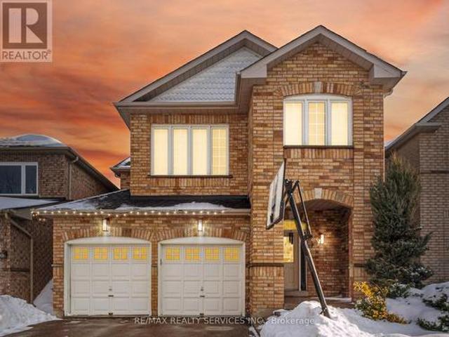 33 Sewells Lane, Brampton, ON, L7A 2Z9 house for sale | Listing ID W13480 | Royal LePage