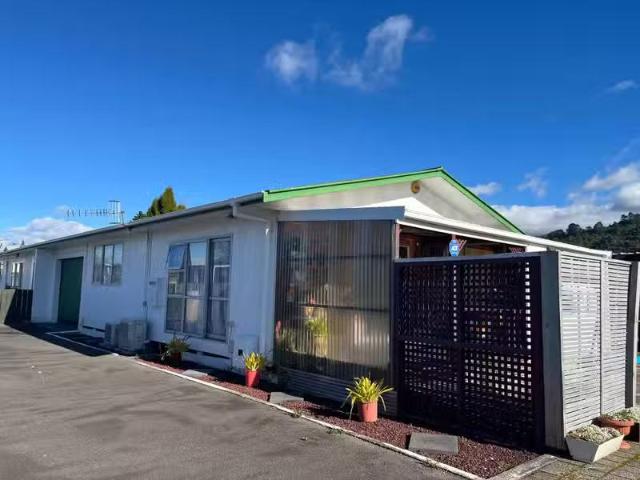 33A Kawaha Point Road, Kawaha Point, Rotorua For Sale