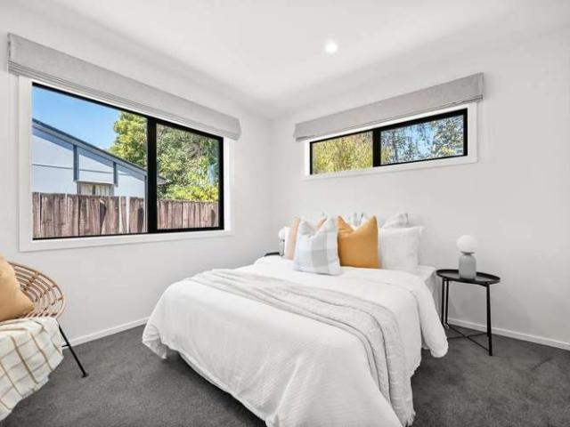 33C Gemstone Drive, Birchville, Upper Hutt City