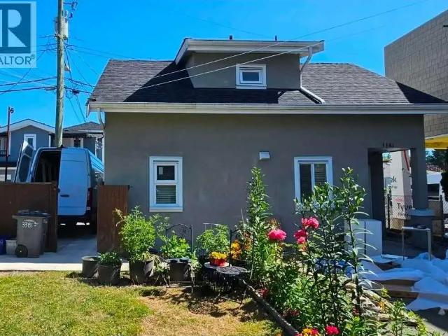 33xx PRICE STREET