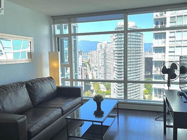 3005 198 Aquarius Mews Vancouver, British Columbia