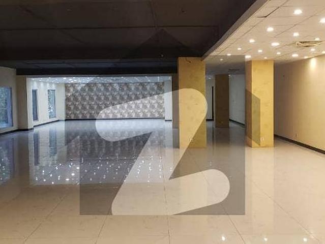 3000 Sq Ft Commercial Hall Office Is Available For Rent