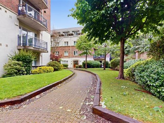 300,000 | Apartment 170, Hampton Square, Dublin 7, Dublin Leonard Wilson Keenan 5004 MyHome. Ie Residential