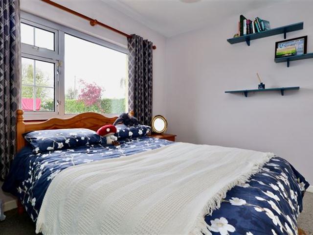 300,000 | Clondelara, Shannonbridge, Co. Offaly Sherry FitzGerald Quain 4997 MyHome. Ie Residential