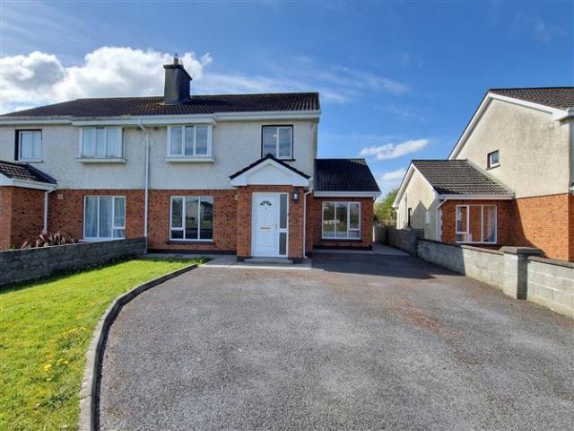 Sale Agreed | 102 Abbey Court, Limerick Road, Ennis, Co. Clare DNG O'Sullivan Hurley 4995 MyHome. Ie Residential