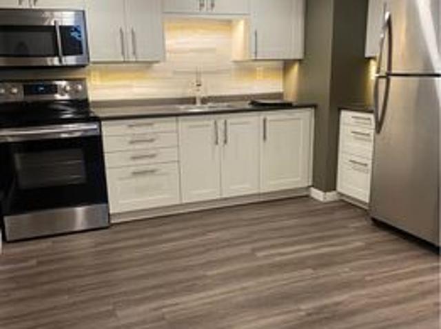 300 031 1508 Pearson Avenue B