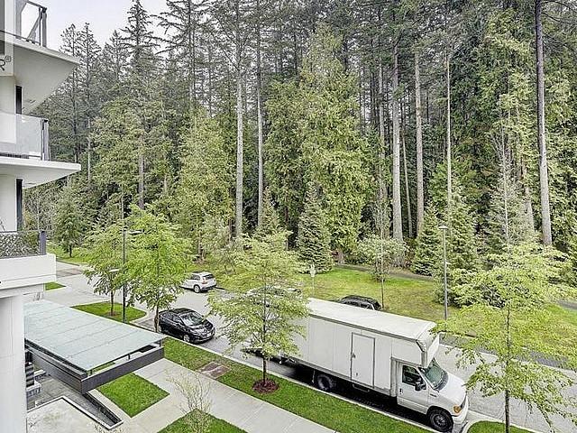 300 3487 Binning Road Vancouver, British Columbia
