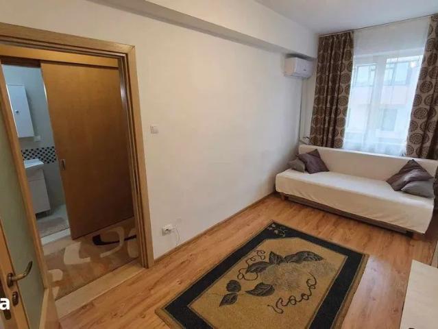 300 euro! Bloc nou!Apartament 1 camera, parcare!
