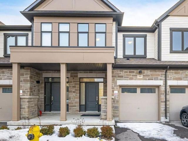 300 Okanagan Path, Oshawa | For Sale @ $649,900 | Condos. Ca