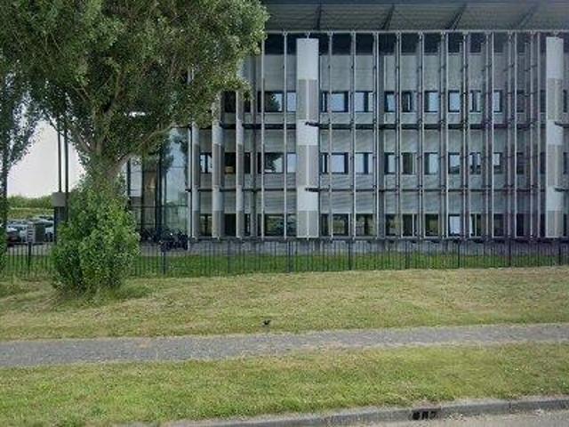 300 m2 office space for rent in Almere